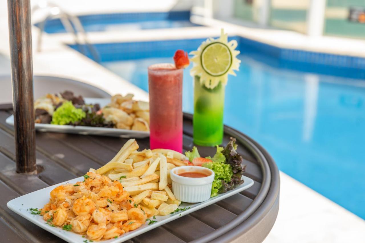 Hotel Brisa Suites Pajucara Maceió Kültér fotó