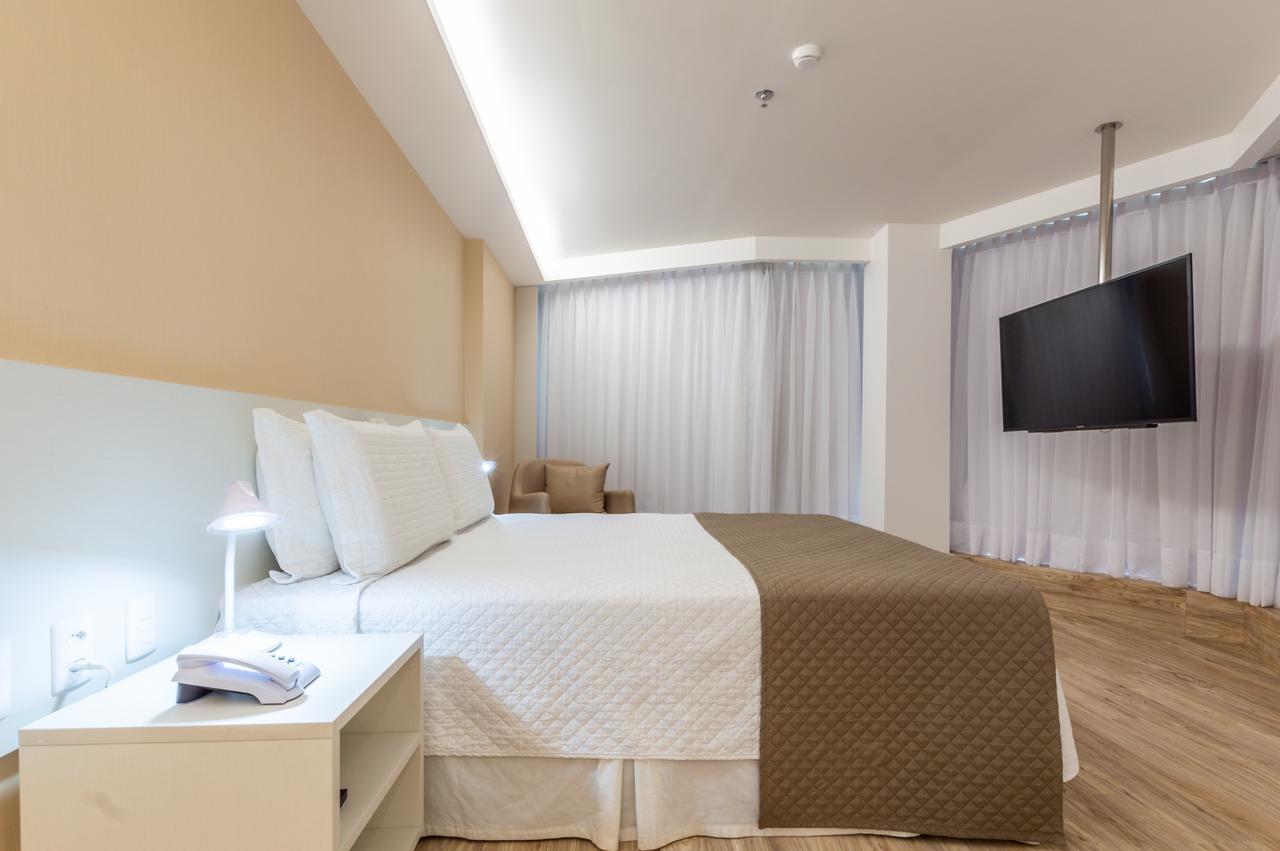 Hotel Brisa Suites Pajucara Maceió Kültér fotó